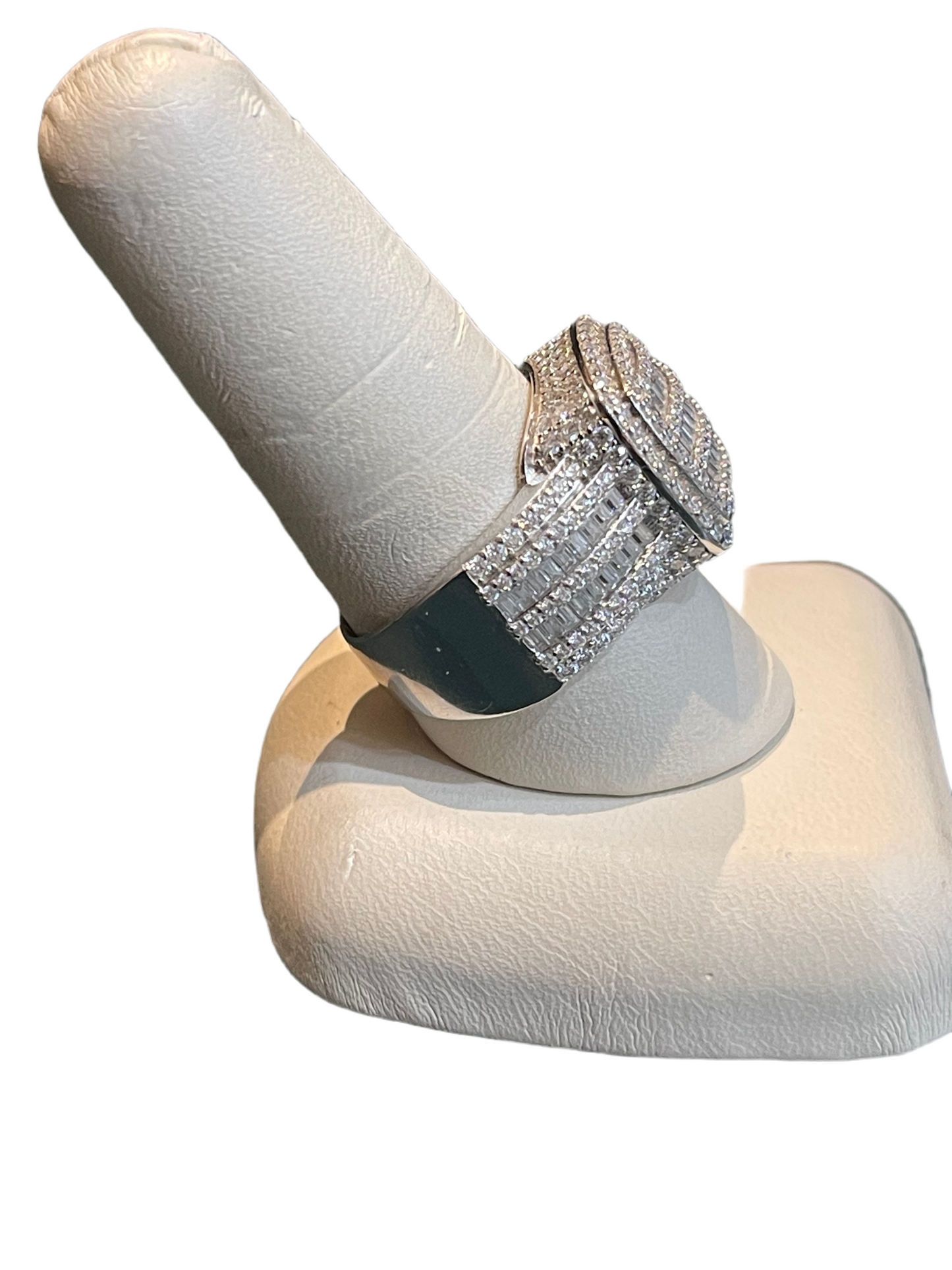 Sterling Silver Moissanite Baguette Rounds Fashion Ring
