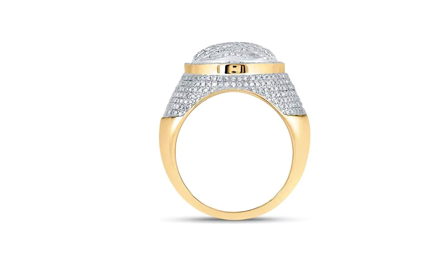 10K Circle Diamond Ring
