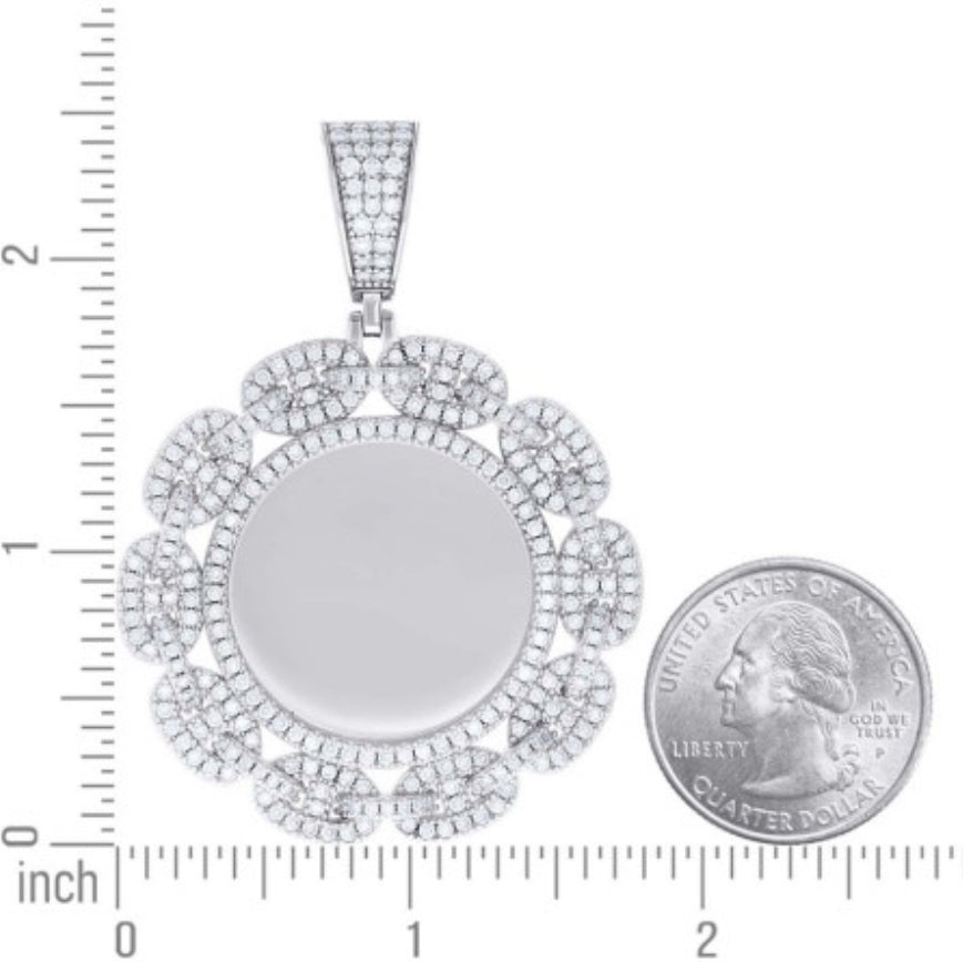 925 Sterling Silver Round Moissanites Pendant