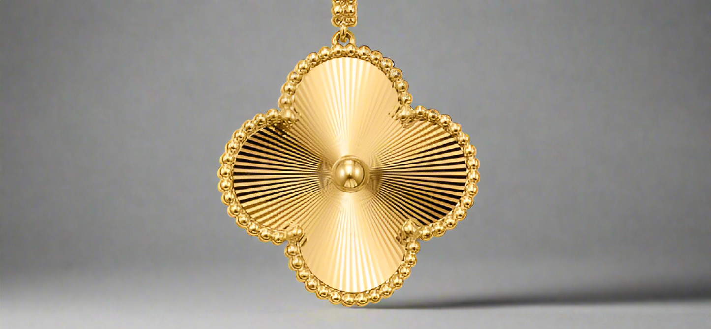 10K Yellow Gold 12mm Clover Charm