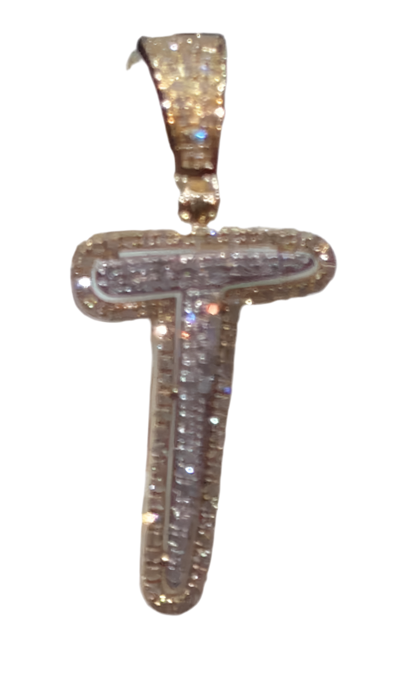10K Diamond "T" Initial Charm