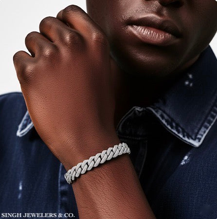 Man wearing 7.5 inch sterling silver moissanite Cuban bracelet