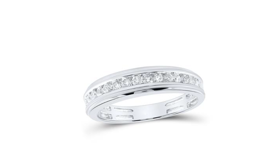 Halo Round Diamond Trio Set