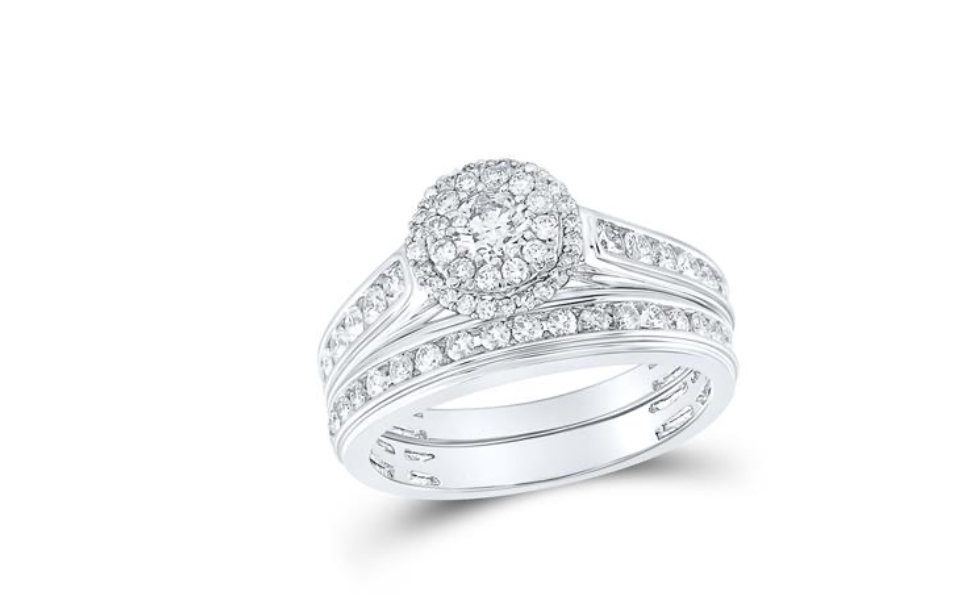 Halo Round Diamond Trio Set