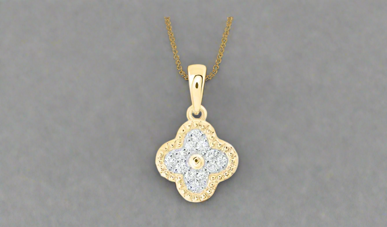10K Gold 1/5 Cttw Diamond Clover Charm