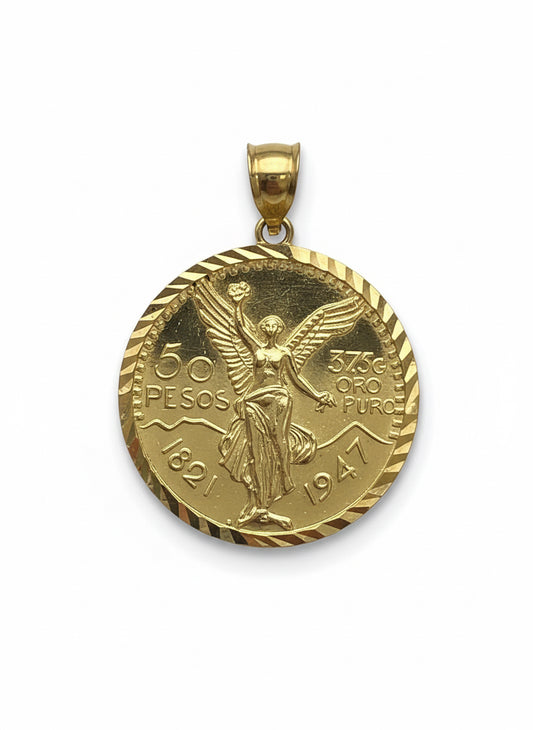 Close-up of diamond cut detailing on Mexican 50 pesos gold charm