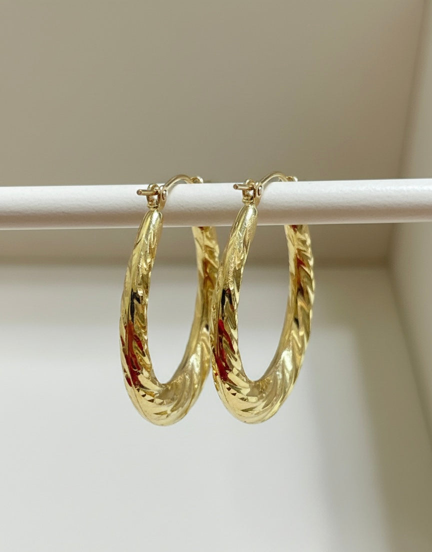 10K Yellow Gold Twisted Oval Hoop Earrings – Lightweight Everyday Luxury