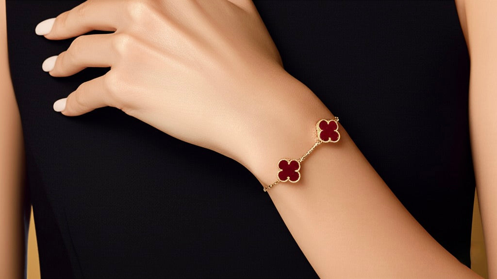 Gold Tone Red Clover Bracelet – Stainless Steel