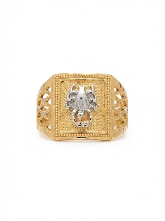 Bold animal inspired scorpion ring jewelry for men in 10K gold
