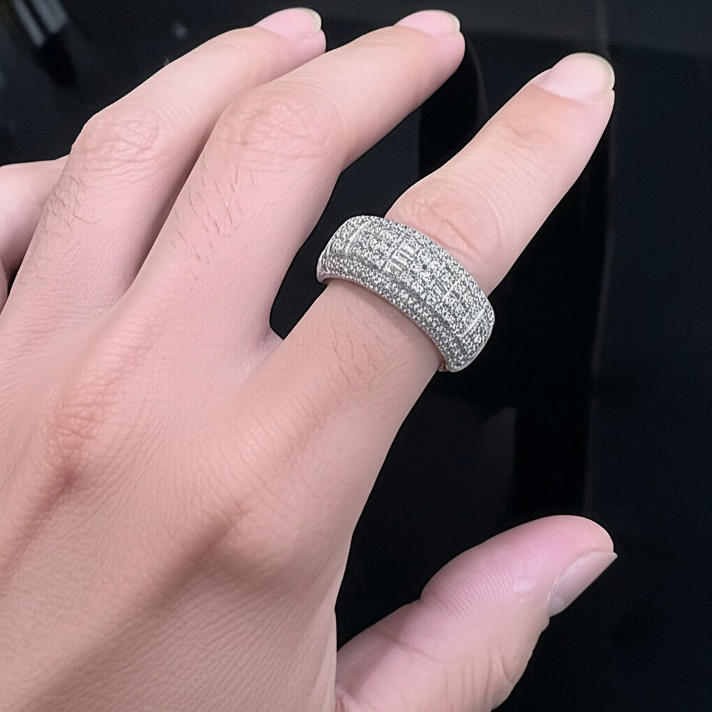 Sterling silver unisex moissanite band with 1.40 carat round cut stone
