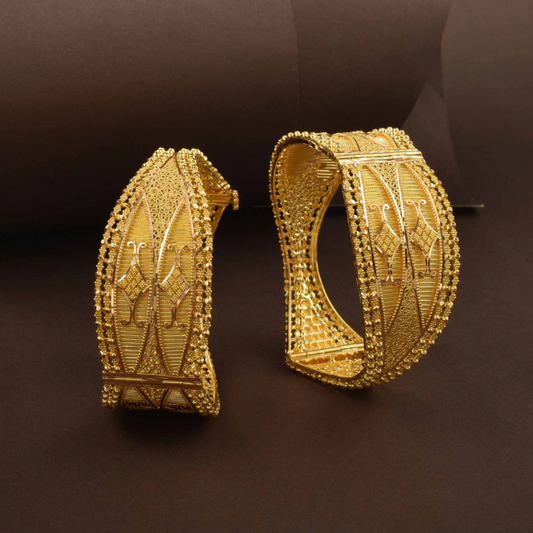 22K Screwable Bangles